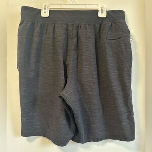 Men's Black Pace Breaker Shorts Size Large